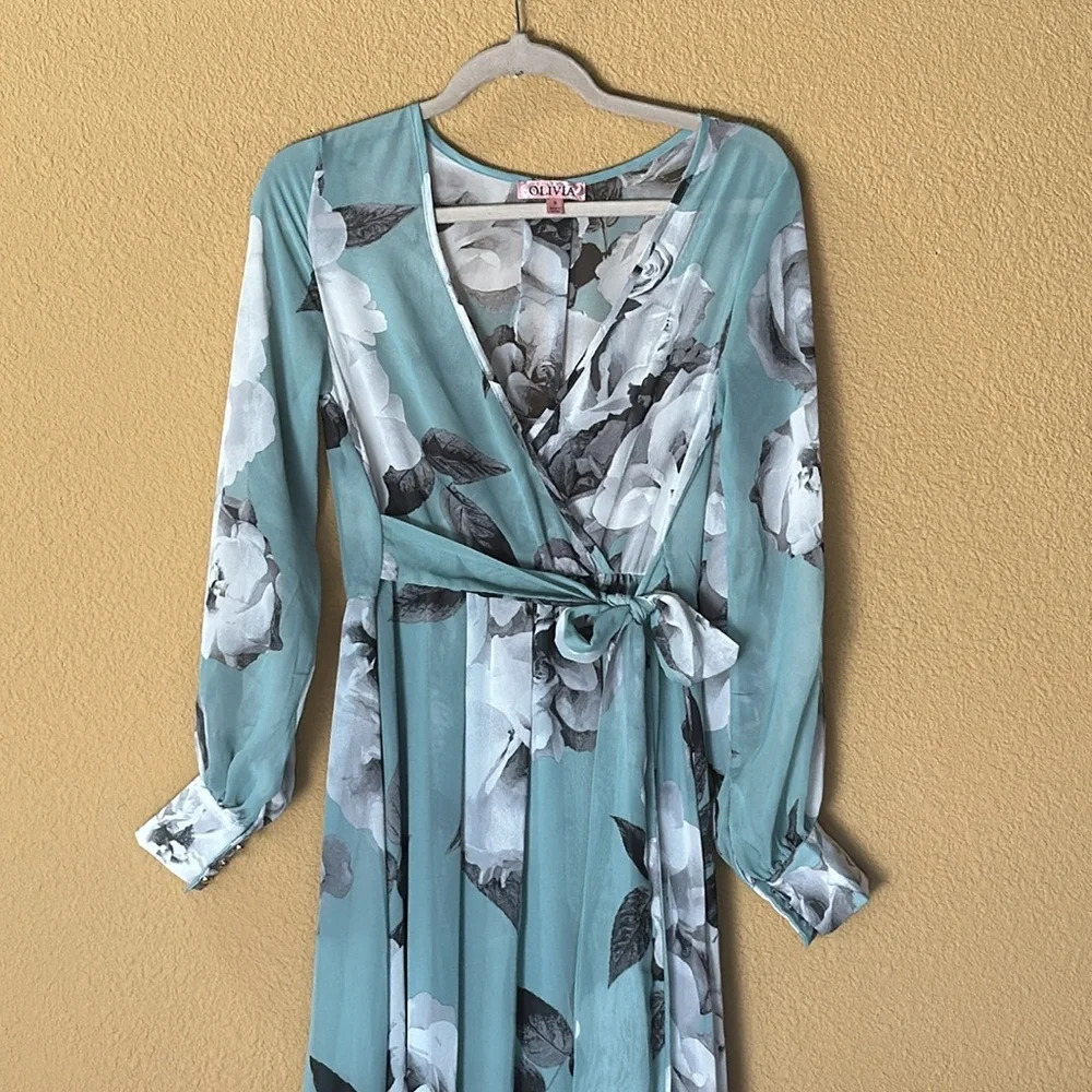Olivia Floral Mint maxi dress. Size Small - Picture 2 of 9